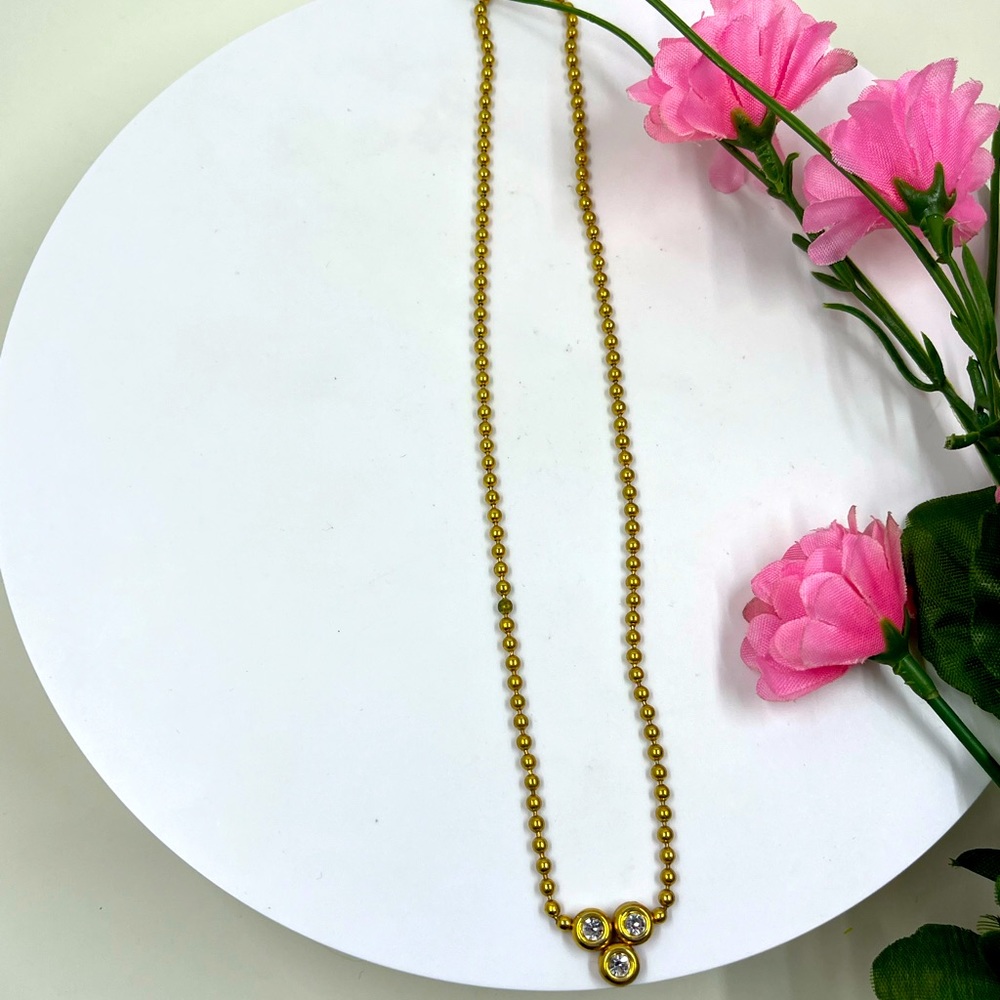 Bezel Crystal Triple Pendant Minimalist Vintage Necklace with Popcorn Chain